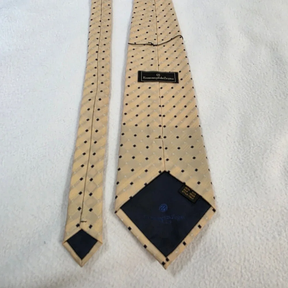 Ermenegildo Zegna Mens Silk Tie Tan Gold Geometric Diamond Made in Italy NWT